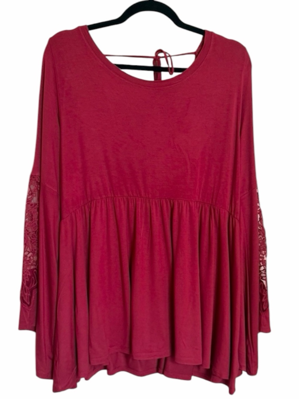 Torrid  Wine Red Peplum Tunic Top with Lace Details on Sleeve. Size 2X